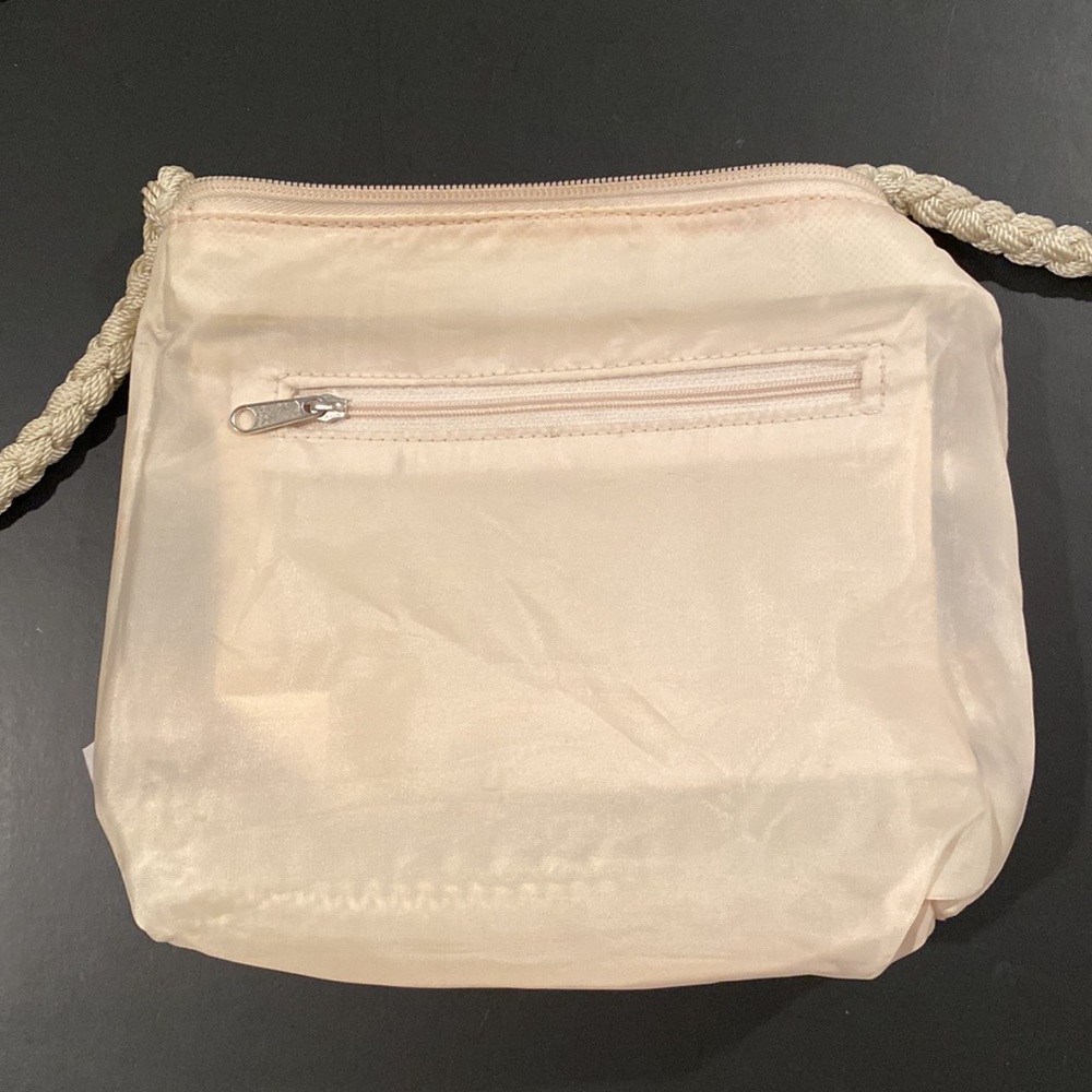 YKK crocheted purse.  Beige toned colors. - Picture 7 of 8